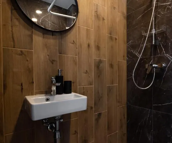 Pajurio Gintaro Namai 3* פלאנגה