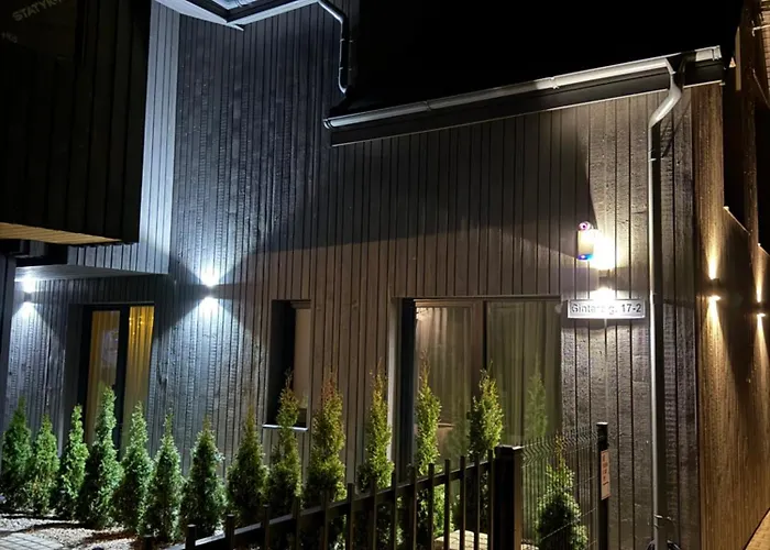 Pajurio Gintaro Namai בית הארחה 3*